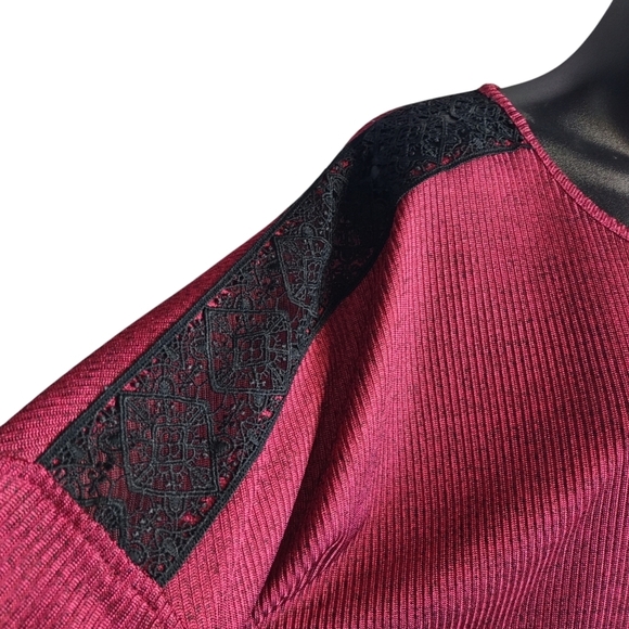 Alyx Blouse Women's Maroon Lace Trimmed 3/4 Sleeve Top Blouse Size Large - Picture 8 of 10